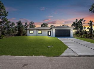 828 Genoa Ave S, Lehigh Acres, FL 33974