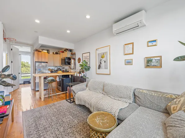 305 Sumpter Street image 35 of 48