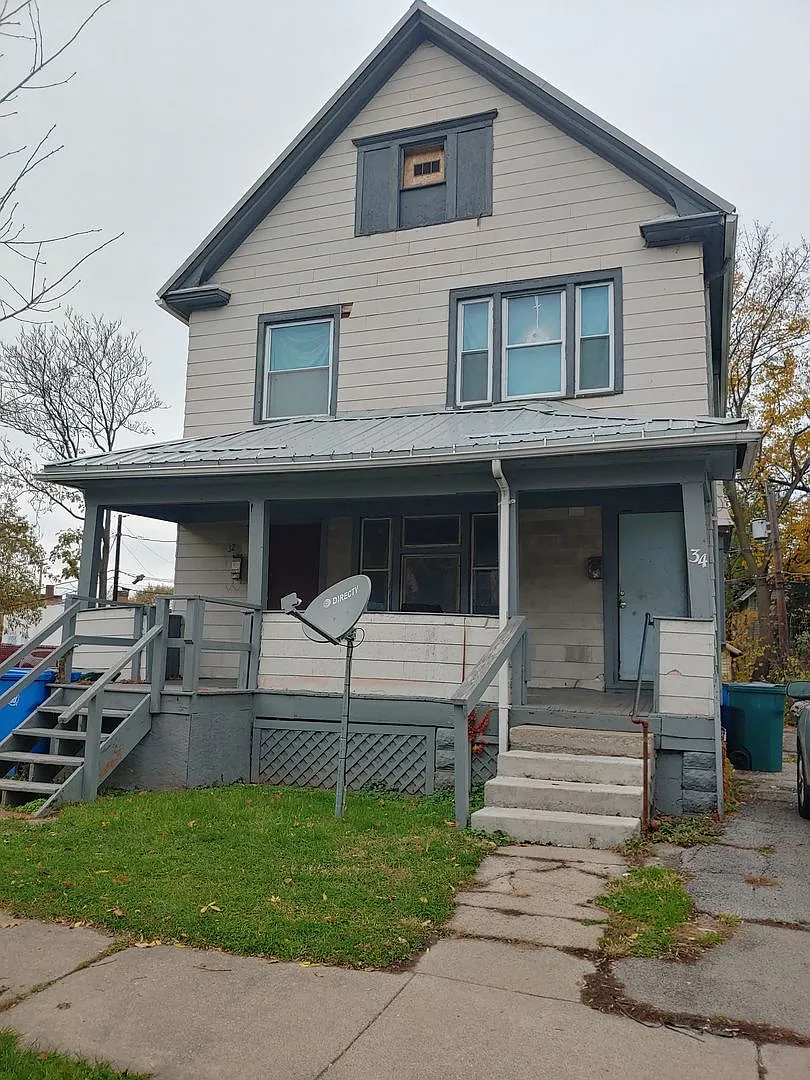 32-34 Trust Street — Photo 1