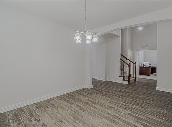 3rd image of 3708 Cameroon Ln
