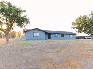 16600 La Canada Rd, Madera, CA 93636