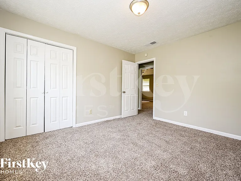 5992 Homestead Cir — Photo 14