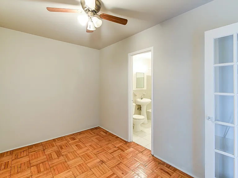 1021 Arlington Blvd #525 — Photo 10