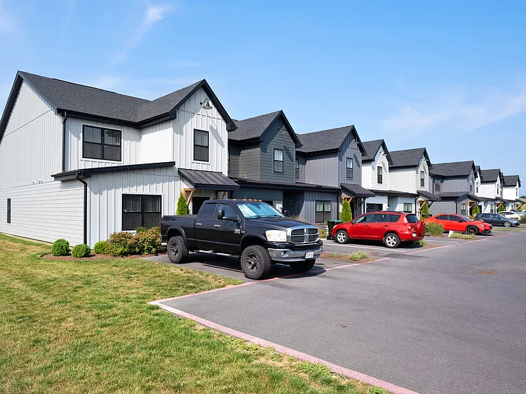 1 Field Ct — Photo 3