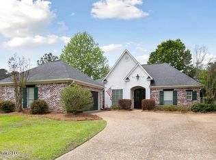 520 Carlisle Cir, Madison, MS 39110