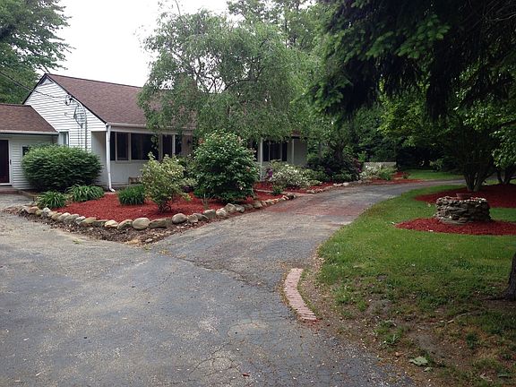 3rd image of 17710 Westview Dr