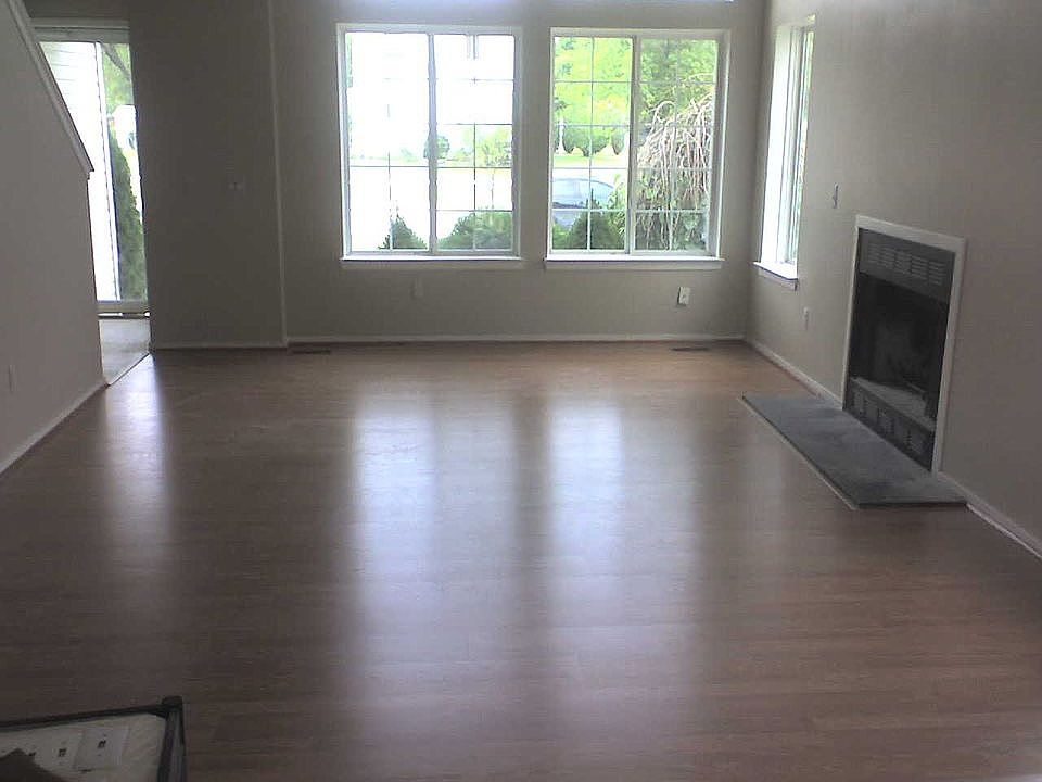 2nd image of 59322 Manning Dr