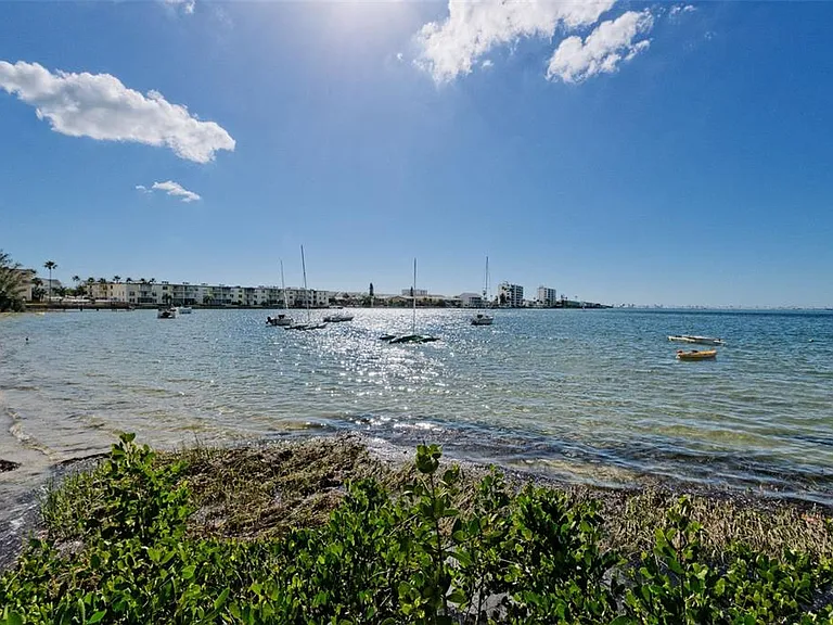2700 Bayshore Blvd #3208 — Photo 74