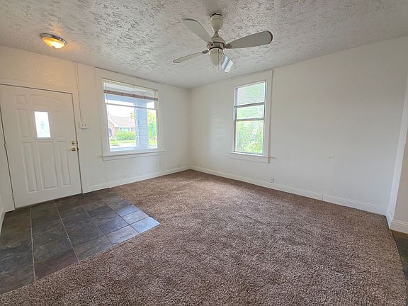 3rd image of 764 E Garfield Ave APT 1