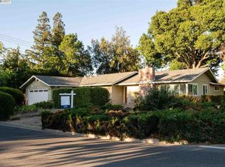 12320 Woodside Dr, Saratoga, CA 95070