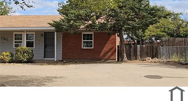 2 bed, 875 sqft, $1,025 — Photo 1