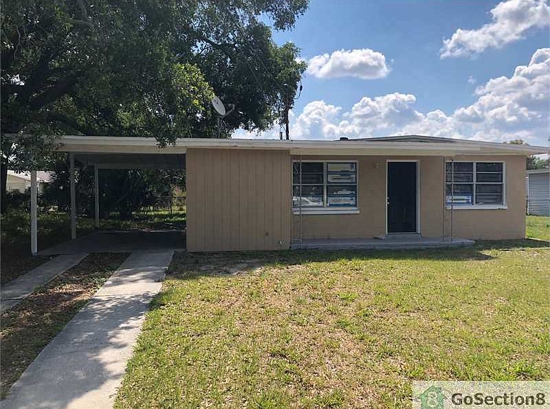 1st image of 4822 S 86th St