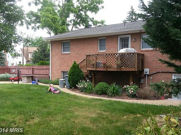 4th image of 281 Crawford St