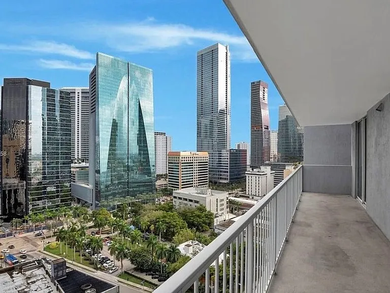 1250 S Miami Ave #1806 — Photo 12