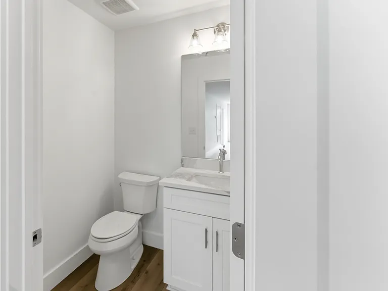 4391 William Silvers Pkwy #200 — Photo 14
