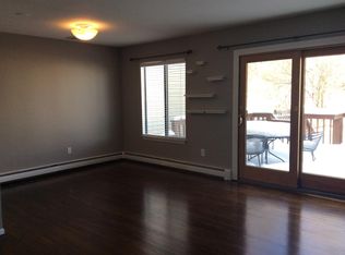 27 Sycamore Dr, Beacon, NY 12508