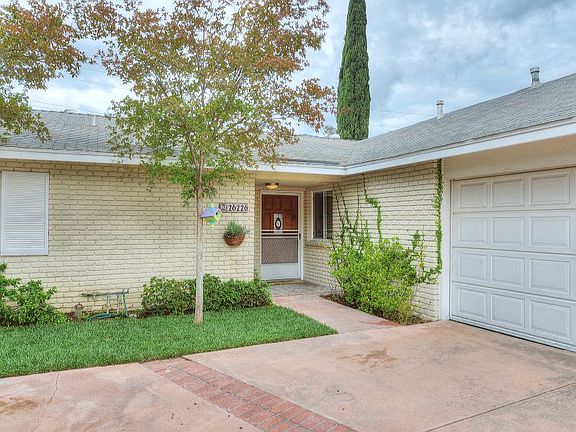 3rd image of 26226 Hatmor Dr