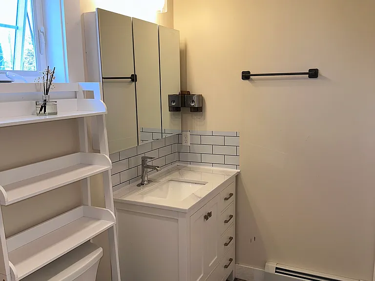 22 School St #1 — Photo 16