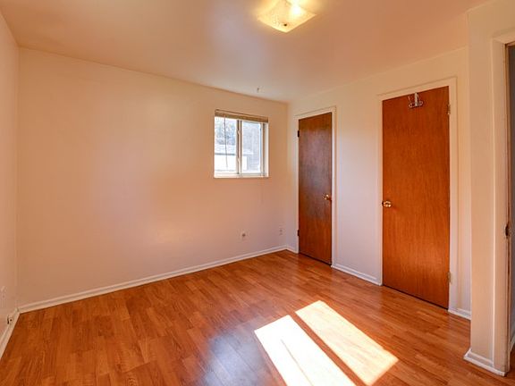 3095 E. Euclid Bedroom