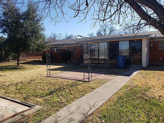 2nd image of 1603 E 14th St