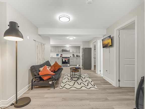 3rd image of 3 Sara Dr #Basement