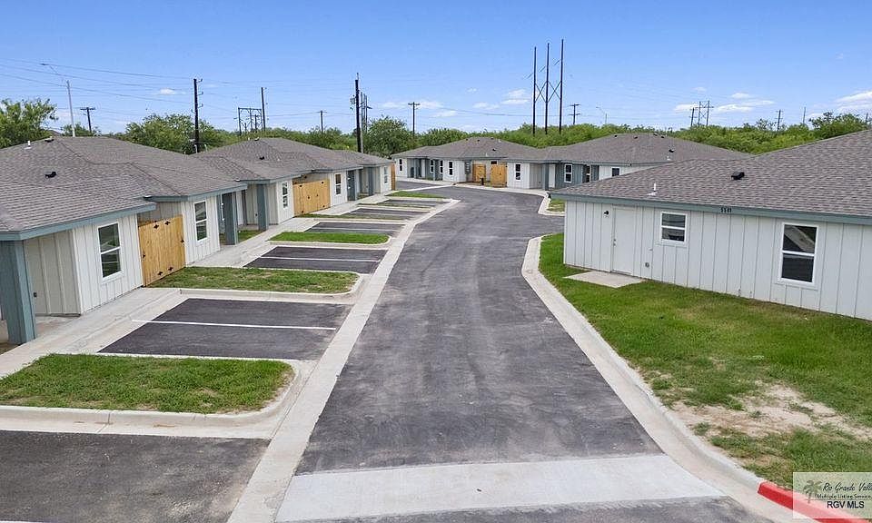1st image of 5501 Campo Real Cir