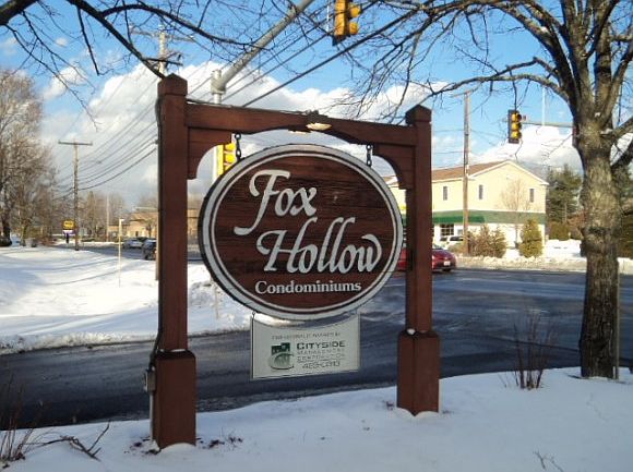 1st image of 135 Fox Hollow Dr