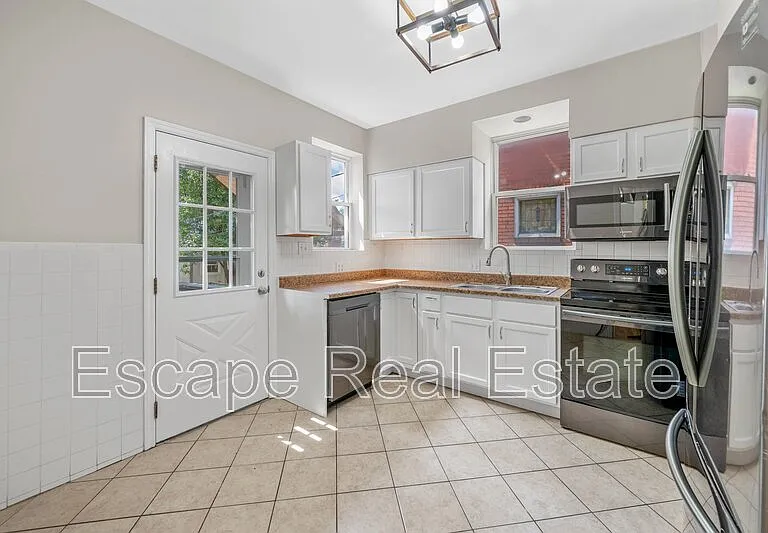 5616 S Kingshighway Blvd — Photo 11