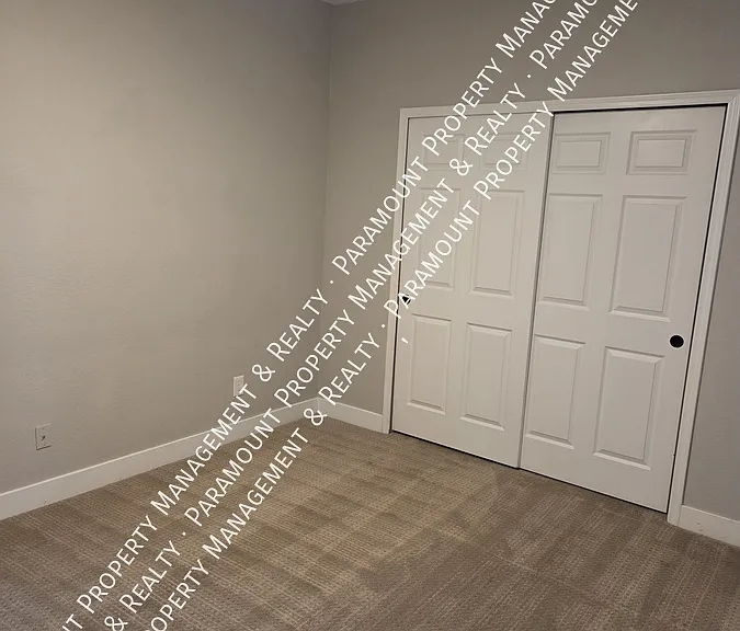5611 E Grandview Rd — Photo 27