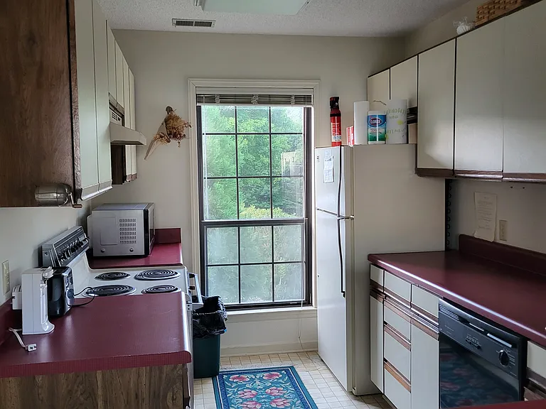 2881 White Oak Mountain Rd — Photo 5