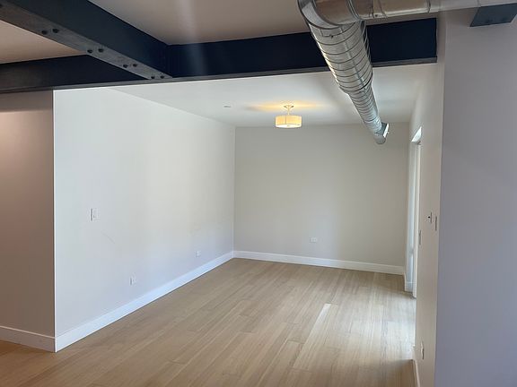 4th image of 1010 Central Ave #1B