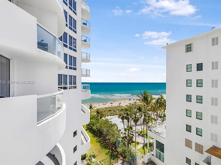 6365 Collins Ave #805 — Photo 26