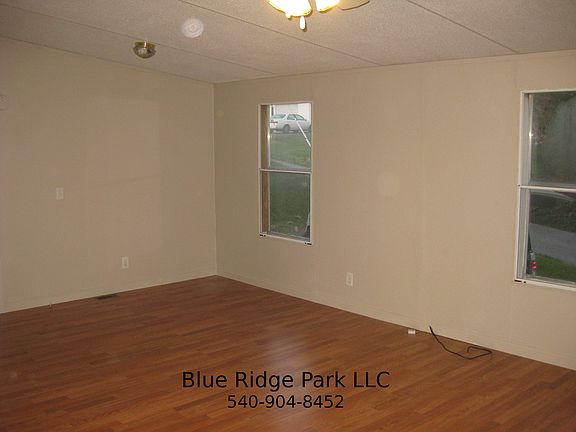 5th image of 1085 King St