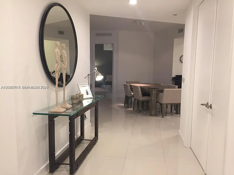 15811 Collins Ave #803 — Photo 4
