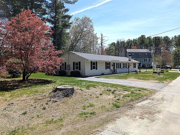 2nd image of 22 Newton Ave