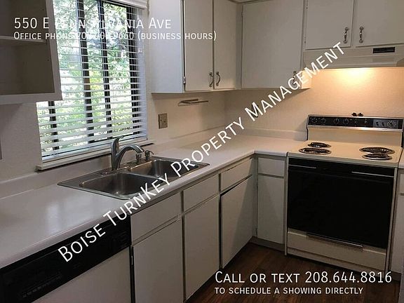 2nd image of 550 E Pennsylvania St
