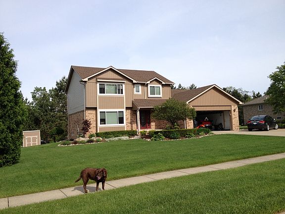 3rd image of 70658 Hillside Ct
