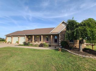 5076 N Prairie Ridge Rd, Salina, KS 67401