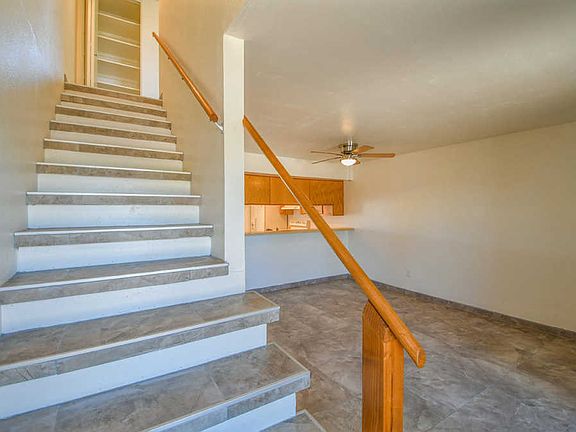 4th image of 685 W Calle Tuberia
