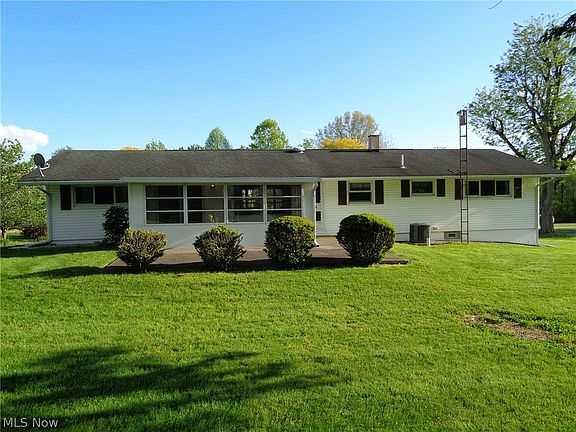 2nd image of 6105 Parknoll St SW