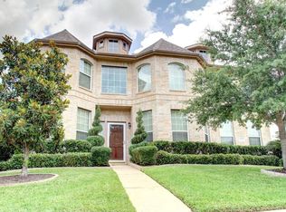 15606 Howell Grove Ln, Houston, TX 77095