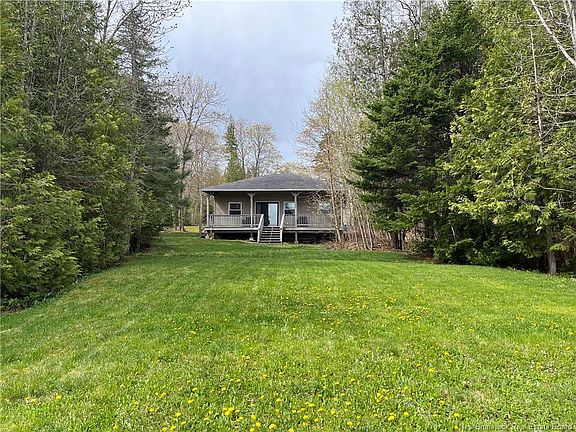 3rd image of 47 Birchmount Rd