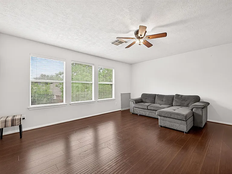 2910 Barton Meadow Ln — Photo 23