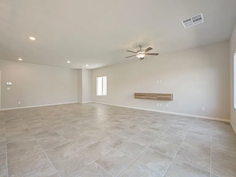 3752 Berenices Ave — Photo 5