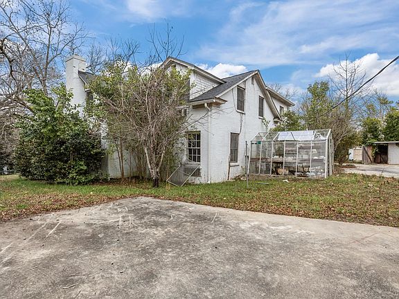 5th image of 114 Park Dr