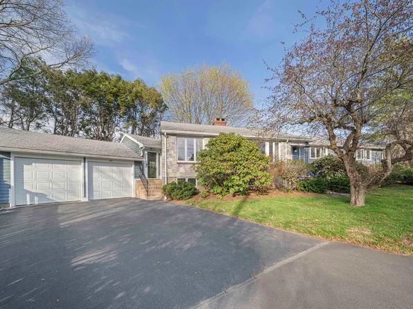 66 Roosevelt Rd, Newton, MA 02459