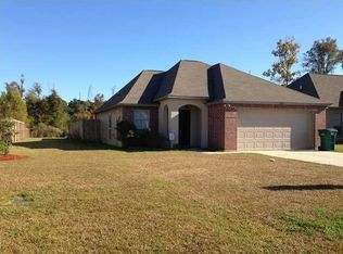 12726 Darby Dr, Walker, LA 70785