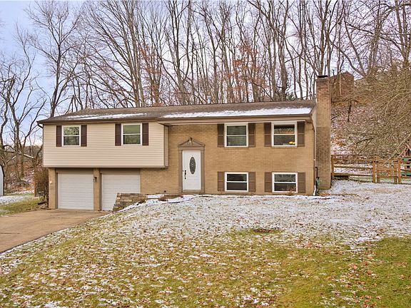 2nd image of 8476 Coventry Dr