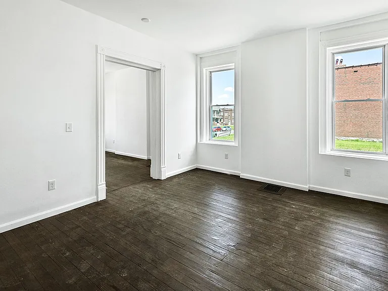 4620 Pope Ave — Photo 7