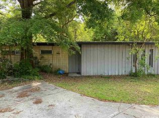739 NW 34th St, Gainesville, FL 32607